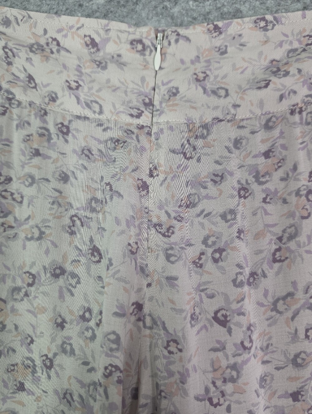 Free People Light Lilac Floral Extreme Wide-Leg Palazzo Pants Sz 12 - Picture 4 of 9